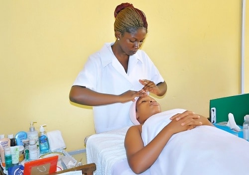 Top Makeup Schools In Accra. Apply Now. » Ghana Insider