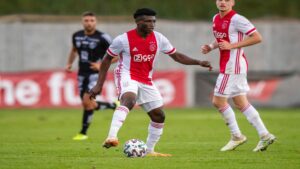 Ajax Coach John Heitinga Ready To Make Mohammed Kudus Even Better 2