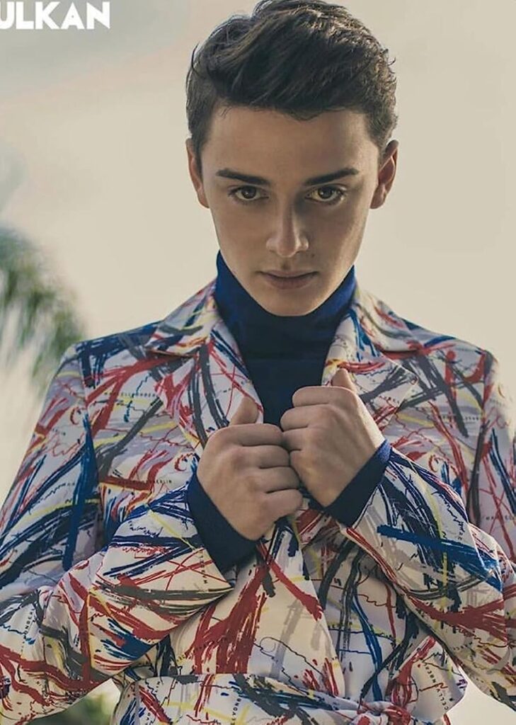 Noah Schnapp Girlfriend; All You Need To Know » Ghana Insider